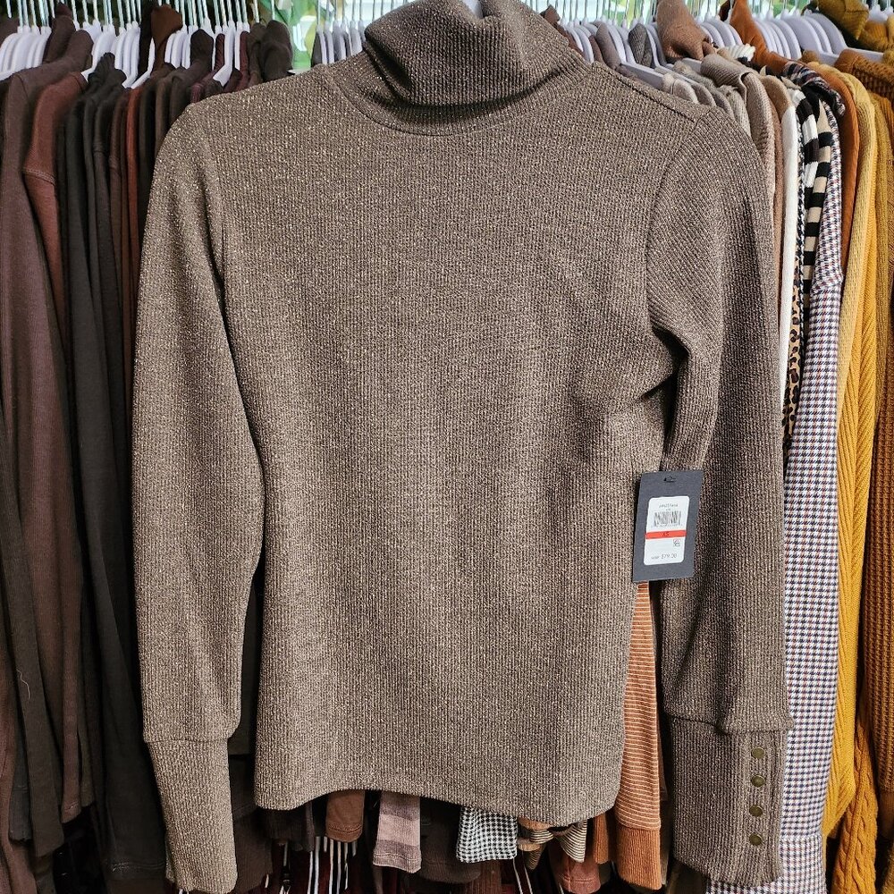 NWT Andrew Marc Gold Glitter Turtleneck